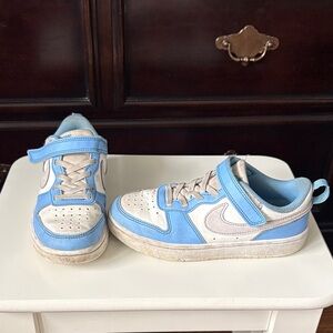 Nike Court Borough Recraft Low Top Sneaker